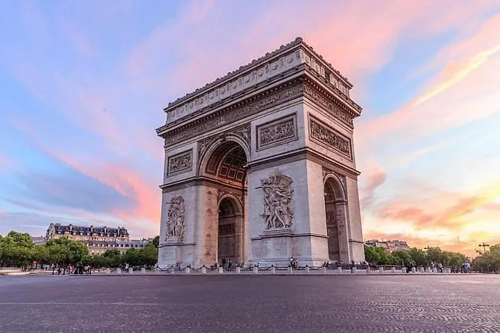 Studio Renove Avec Balcon Pres Des Champs-Elysees Paris