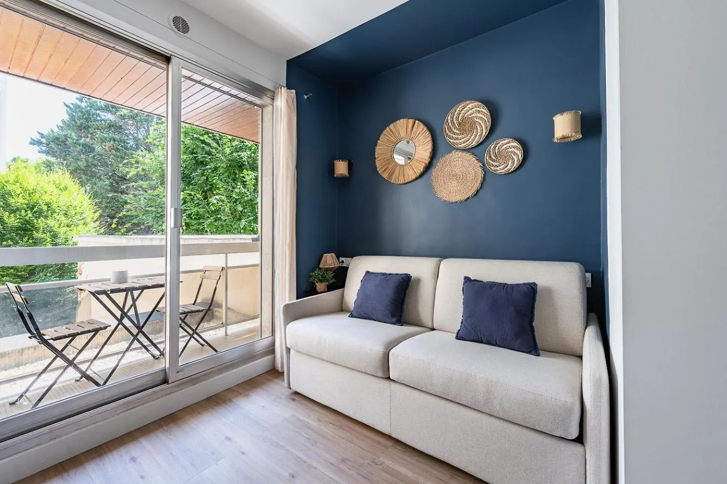 Studio Renove Avec Balcon Pres Des Champs-Elysees Paříž Apartmán